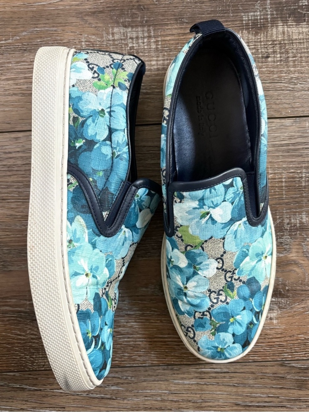 Gucci Floral Canvas Slip-On Sneaker floral Turquoise Navy men’s size 40/W9-9.5